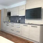 Апартаменты Apollon A3 Леднице